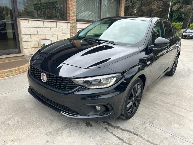 Fiat FIAT Tipo 1.6 Mjt S&S Black Edition