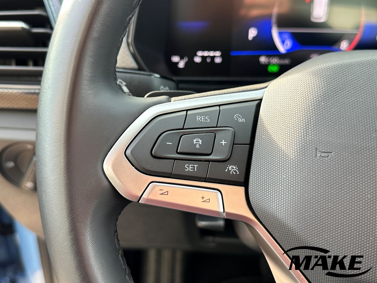 T-Cross Life 1.5 TSI DSG ACC LED AHZV RFK