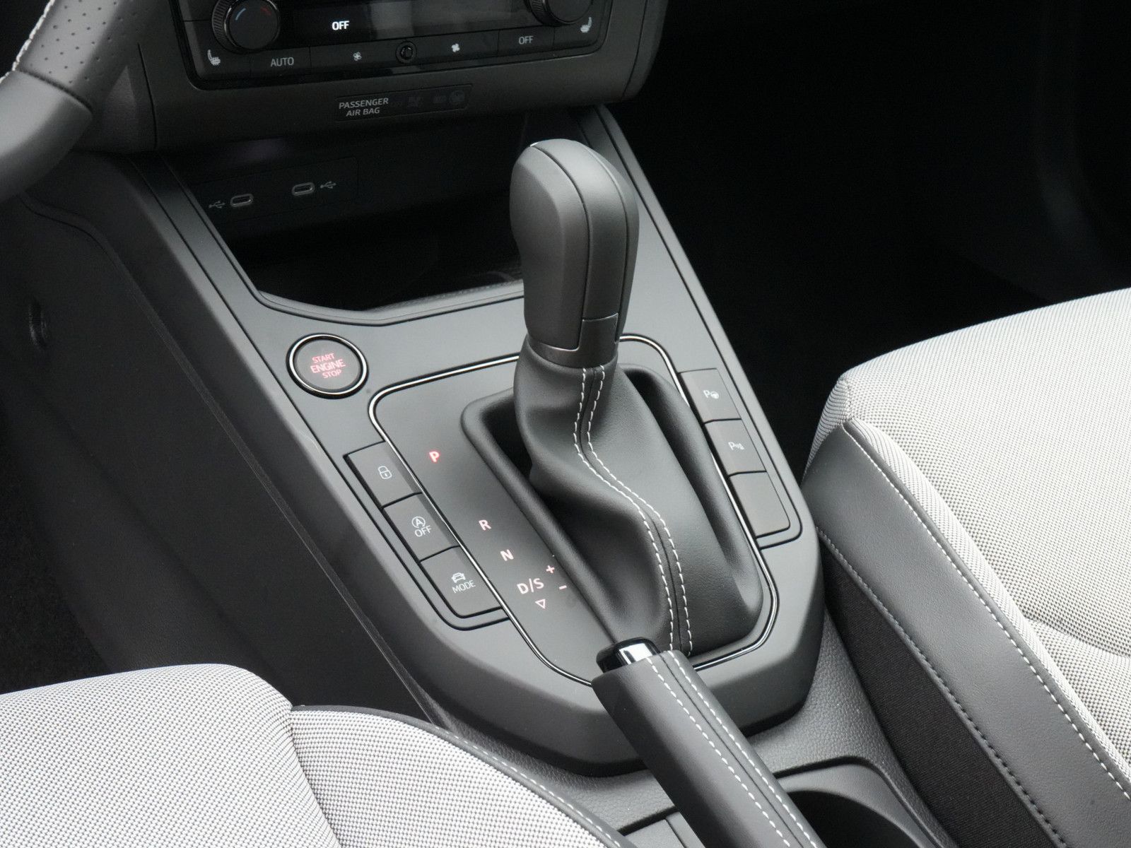 Seat Arona - Bild 10