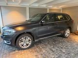 BMW X5 xDrive40d -7-sitzer, Night-Vision, LED, Pano - BMW X5 Gebrauchtwagen in Hamburg