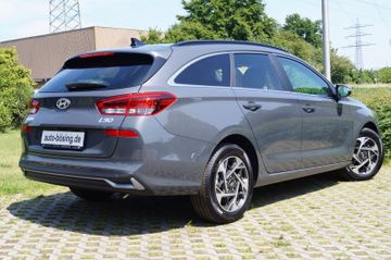 Hyundai i30 cw 1.0T-GDI NAVI-ALU-LED-KAMERA-PDC-TEMPOMAT