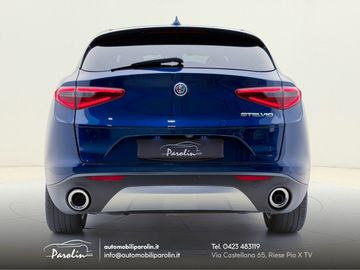 Alfa-Romeo Stelvio - 6