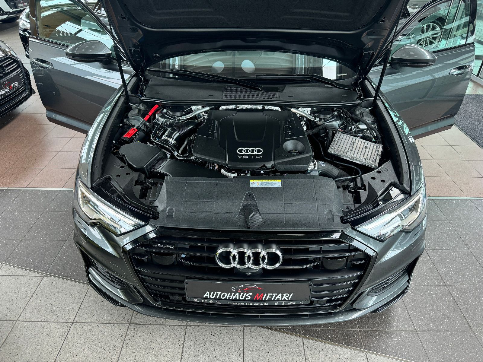 Audi A6 Avant 45 TDI quattro 2x S line Matrix 360° 20 foto 3