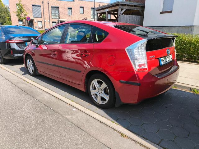 Toyota Prius 3