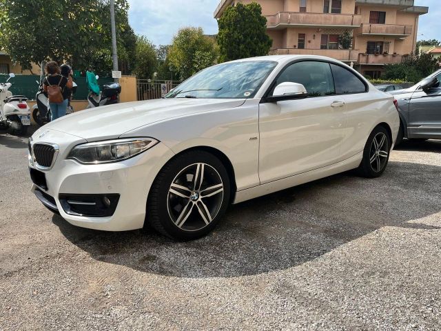 BMW Bmw 218 218d Coupé Sport