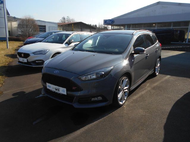 Ford Focus Turnier ST