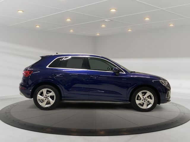 Q3 advanced 35 TDI S tronic,AHZV,LED,Navi,Kamera