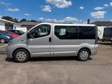 Opel VIVARO - gebrauchte Opel Vivaro aus dem Jahr 2005