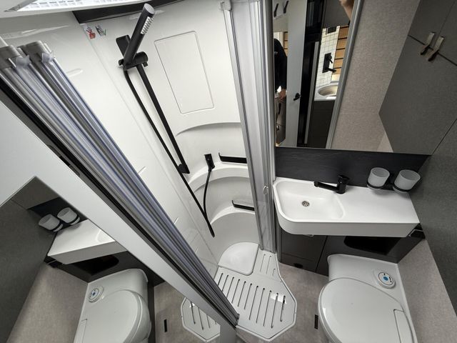 HYMER  ERIBA  HYMERCAR ML-T 580 FROZENDBXHAMNACARBONALCANTARA