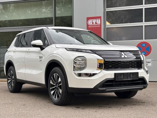 Mitsubishi Plug-in Hybrid Outlander