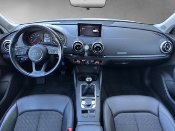 Audi A3 1.4 TFSI design *AHK*LED*NAV*PDC*SHZ* NAVI