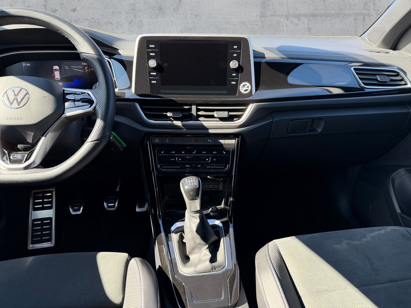 Volkswagen T-Roc - Bild 11