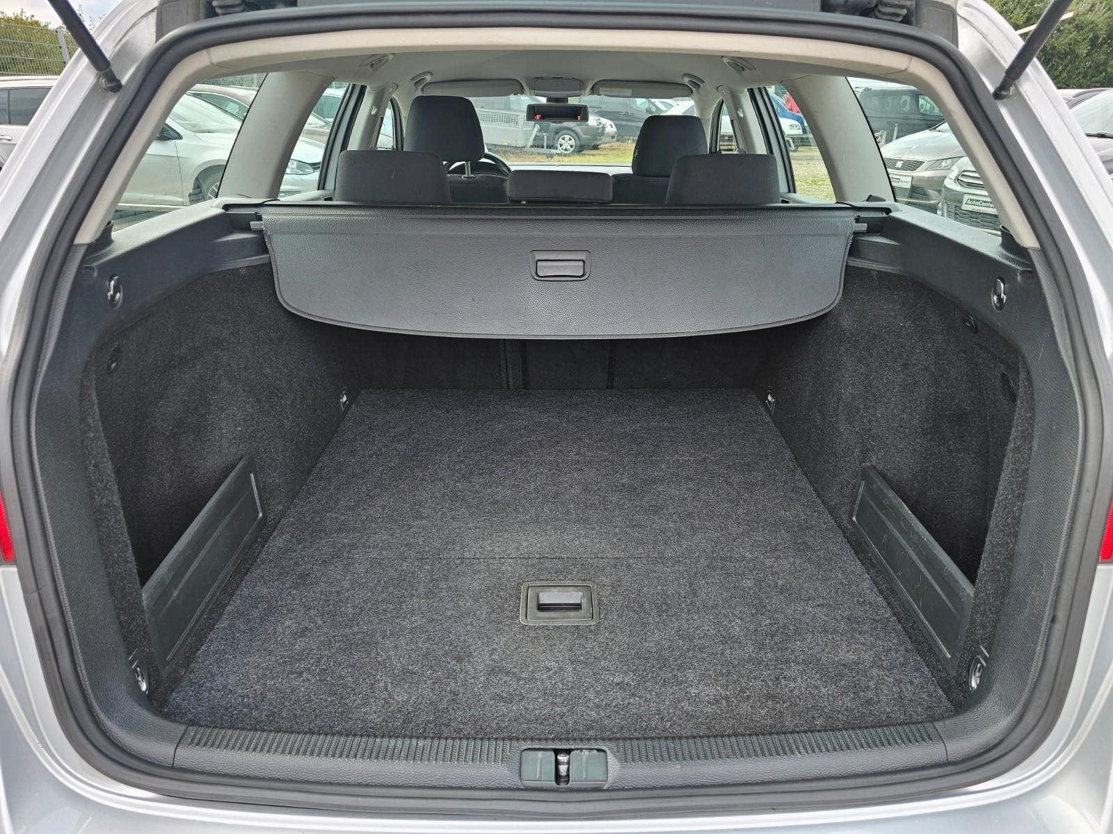 Volkswagen Passat 2010 — photo 23