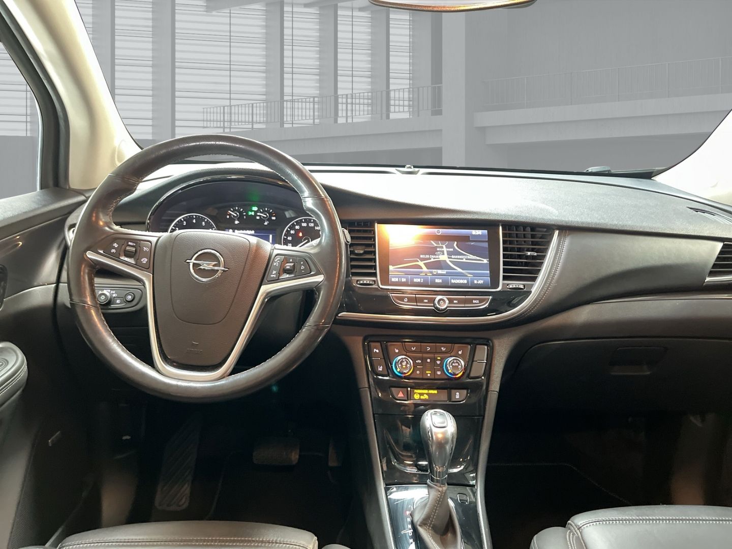 Fahrzeugabbildung Opel Mokka Ultimate 1.4 Turbo Automatik Navi Leder So