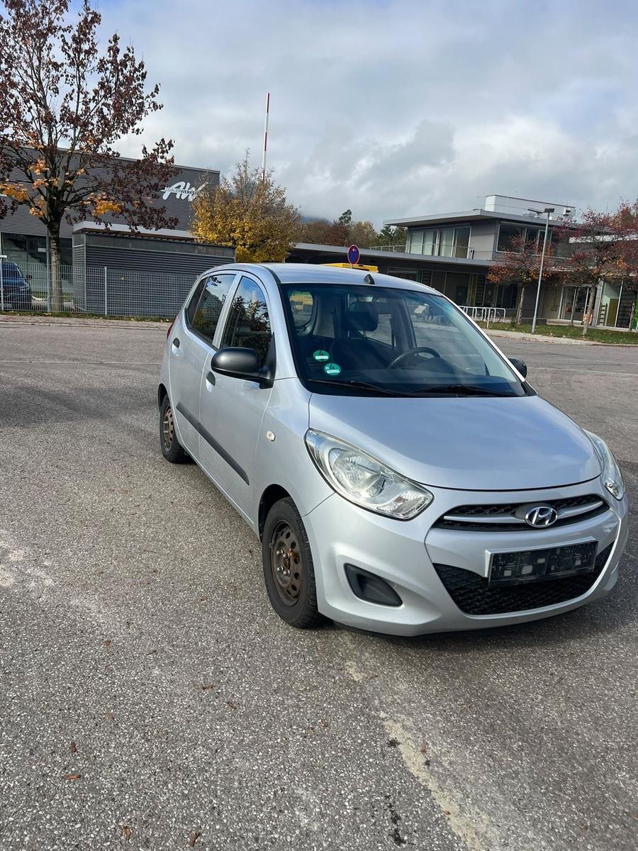 Hyundai i10