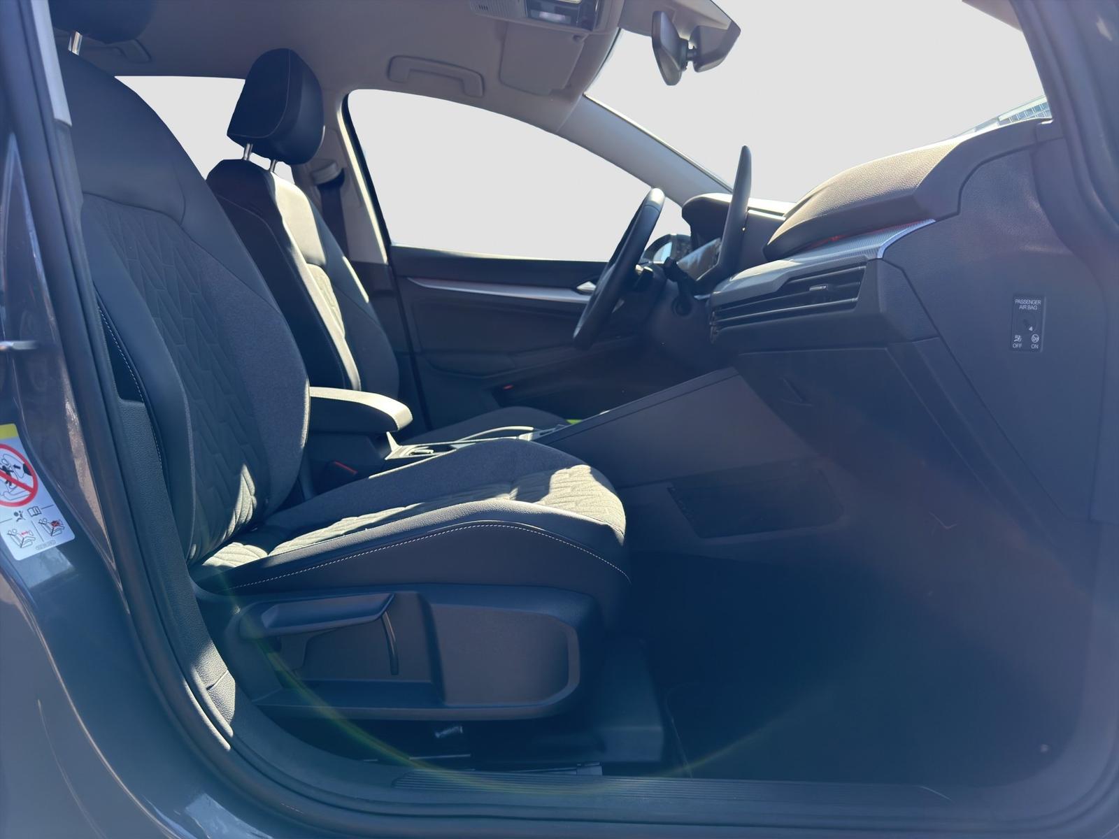 Volkswagen Golf VIII Life GOAL 1.5 eTSI Kamera ACC AHK LED, миниатюра 15