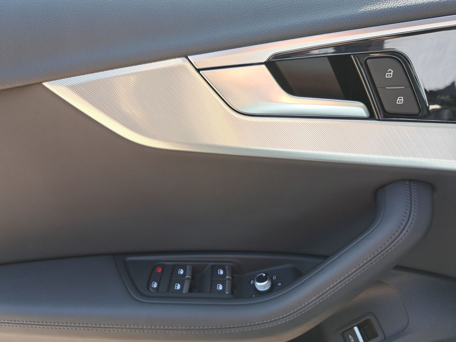 Audi A4 - Bild 15
