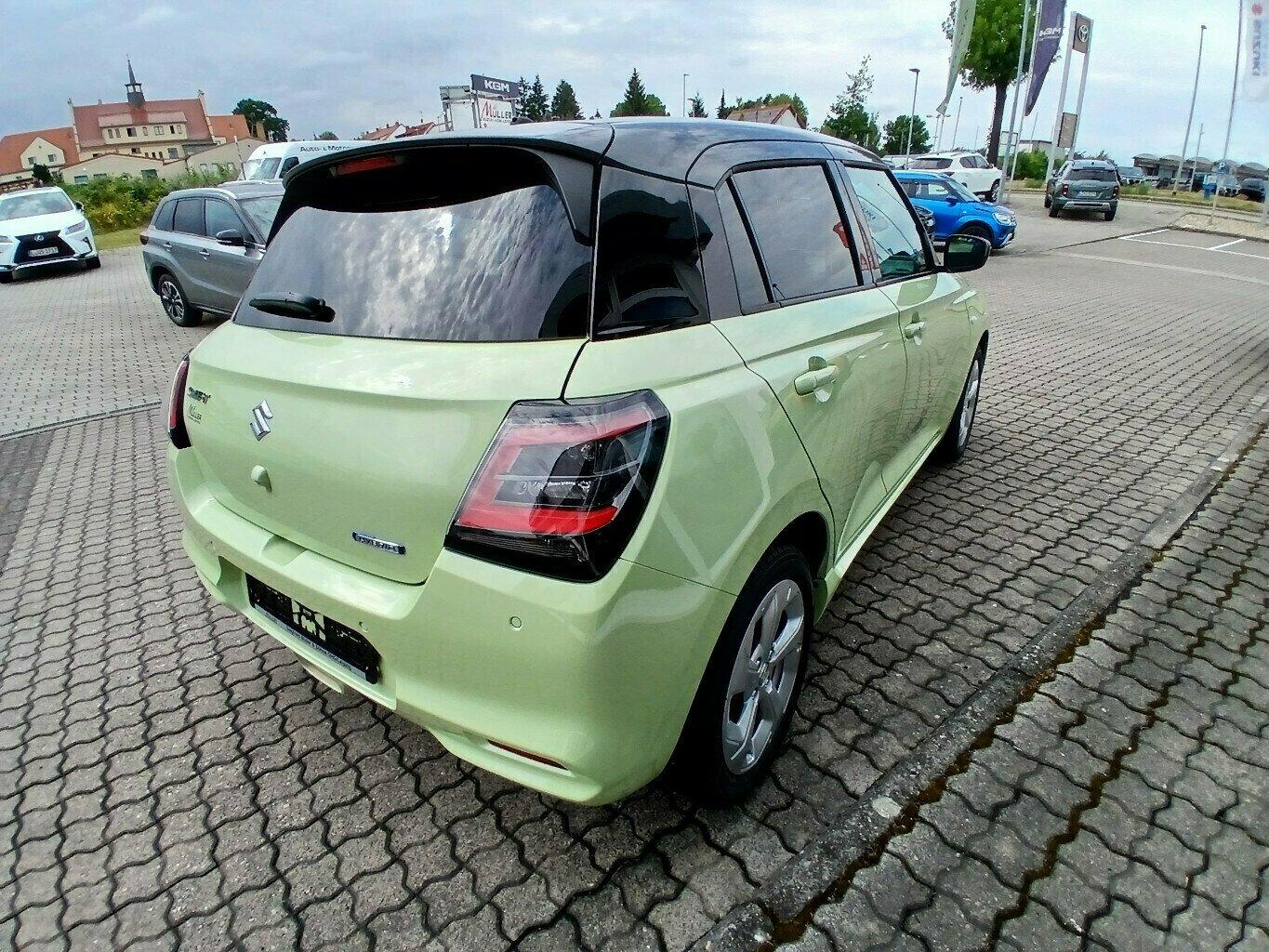Suzuki Swift 1.2 Dualjet Hybrid Comfort CVT
