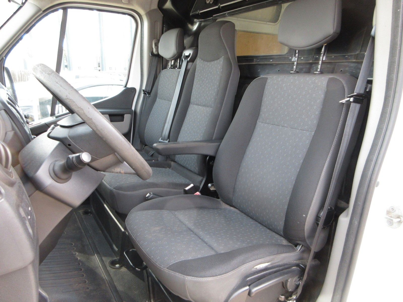 Fahrzeugabbildung Opel Movano L2H2 Kasten 2.3D 100KW  3,5t  6-Gang PDC