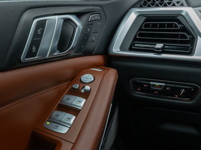 Foto Nummer 36: BMW X7 M60