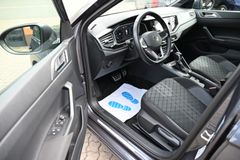 VW Taigo 1.5 TSI R-Line 1H AHK LED NAVI CarPlay CAM