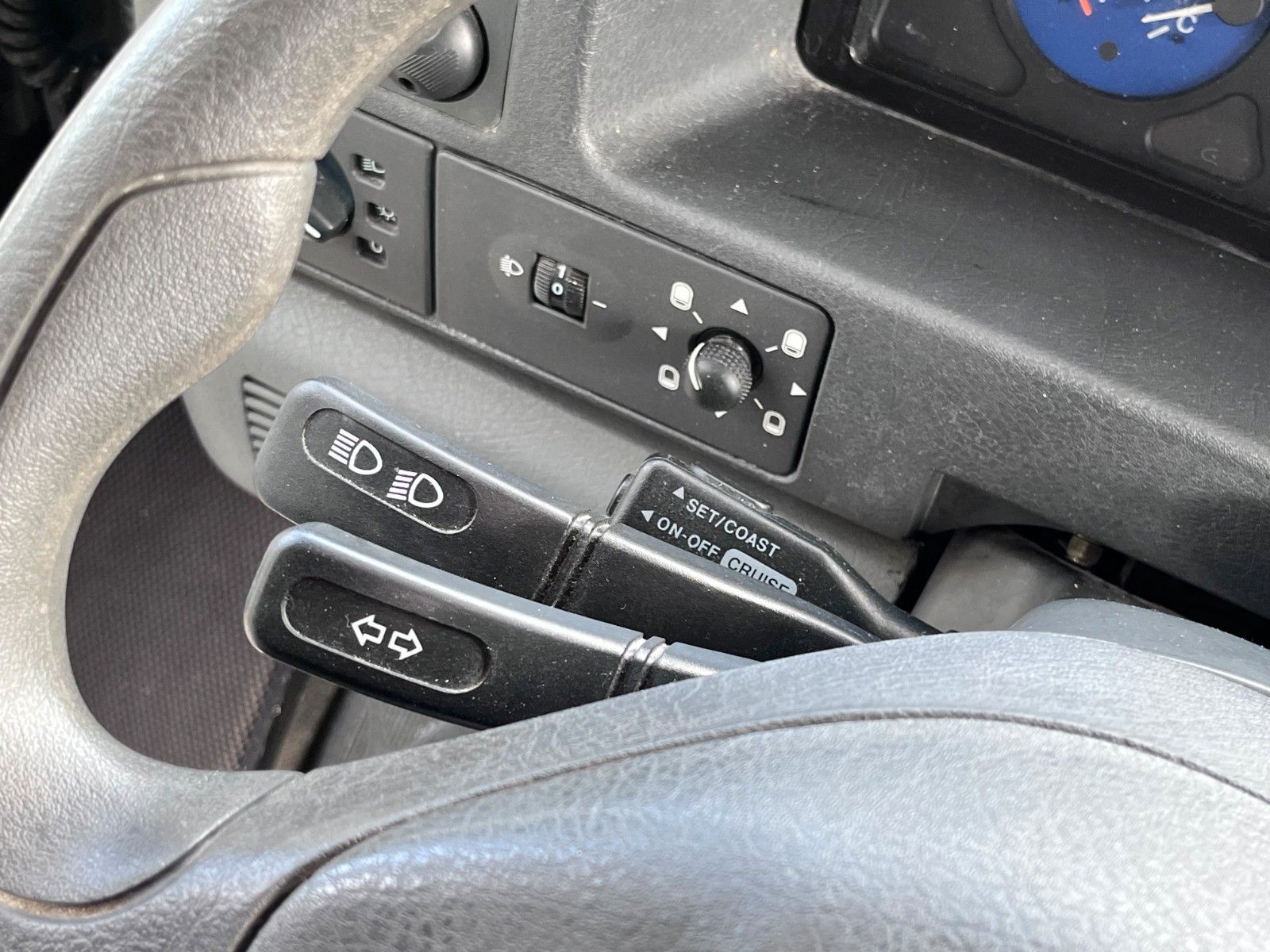 Fahrzeugabbildung HYMER / ERIBA / HYMERCAR B 644 - TV, Sat, Markise, Automatik-