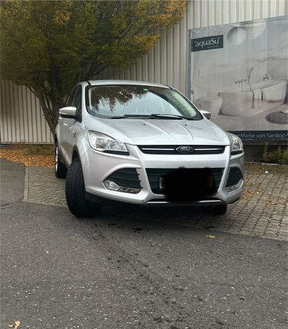 Ford Kuga 2.0 1 Hand