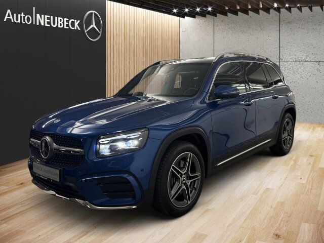 Mercedes-Benz GLB 220