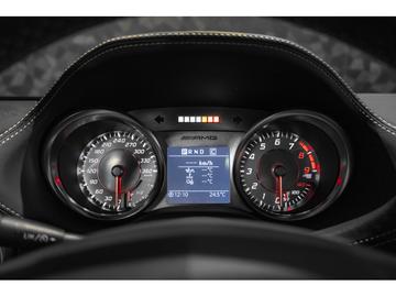 2013 Mercedes-BENZ SLS AMG 缩略图 12