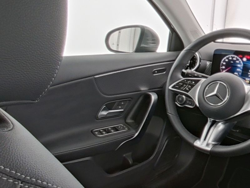 Mercedes-Benz A 200 Progressive Advanced Totwinkel LED SHZ foto 5