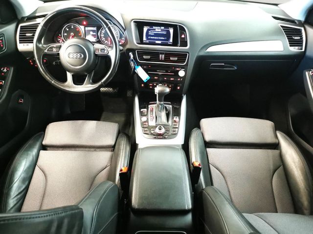 Audi Q5 3.0 TDI  quattro Navi PDC Panorama