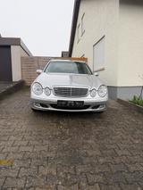 Mercedes-Benz E 270 CDI ELEGANCE - Mercedes-Benz E 270 aus 2003