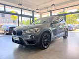 BMW X1 20i xDrive (F48) Sport Line *LED *HiFi *SHZ - BMW X1 Gebrauchtwagen in München