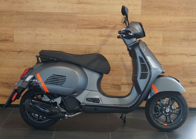 Vespa GTS 125 Super Sport / Sofort verfügbar !