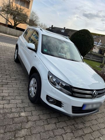 Volkswagen VW Tiguan Lounge Paket