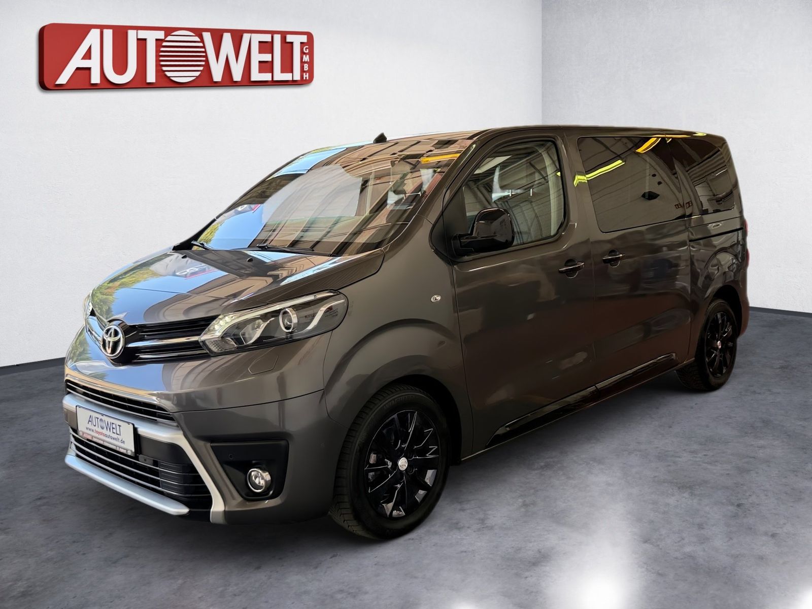 Fahrzeugabbildung Toyota Proace Verso 2.0 D-4D L1 Executive Pano,Kam.,AHK