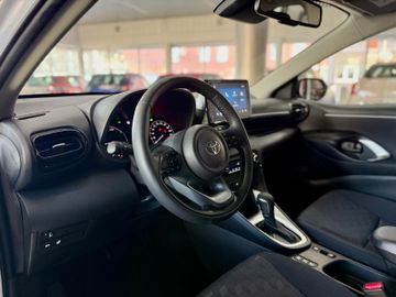 Toyota Yaris - 7