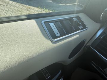 Land-Rover Range Rover Sport - 12