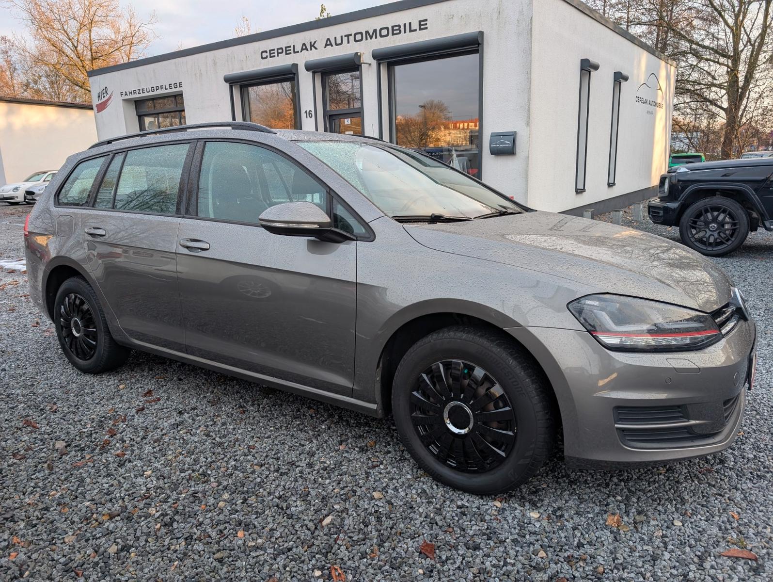Volkswagen Golf 7  TSI 1.4 Allstar BMT  nur 65000 km / DSG