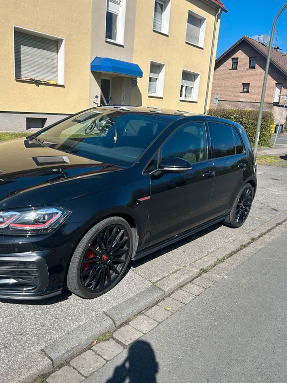 Image of Volkswagen Golf
