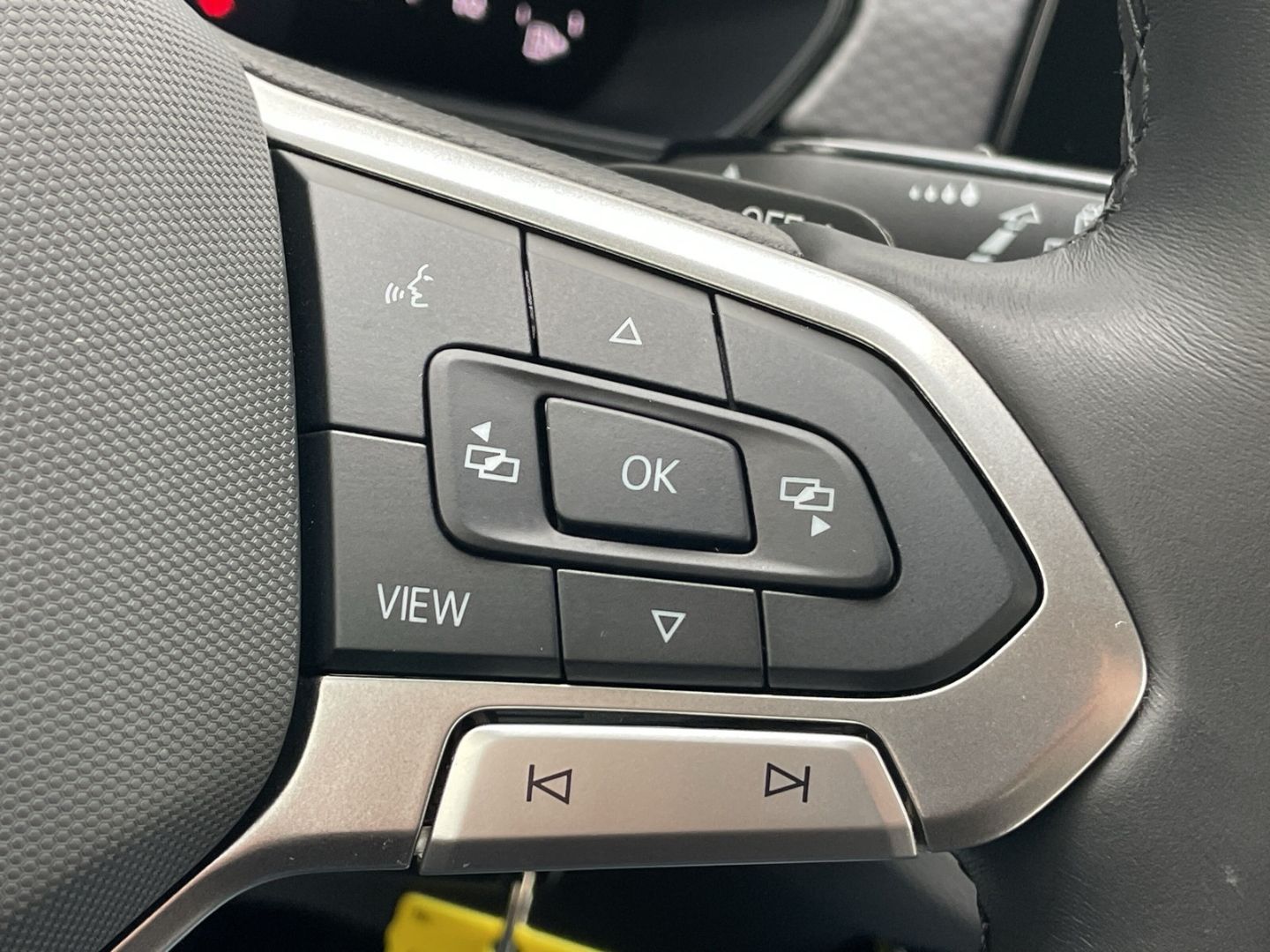 T-Cross 1.0 TSI DSG Life Kamera/ACC/App-Connect/