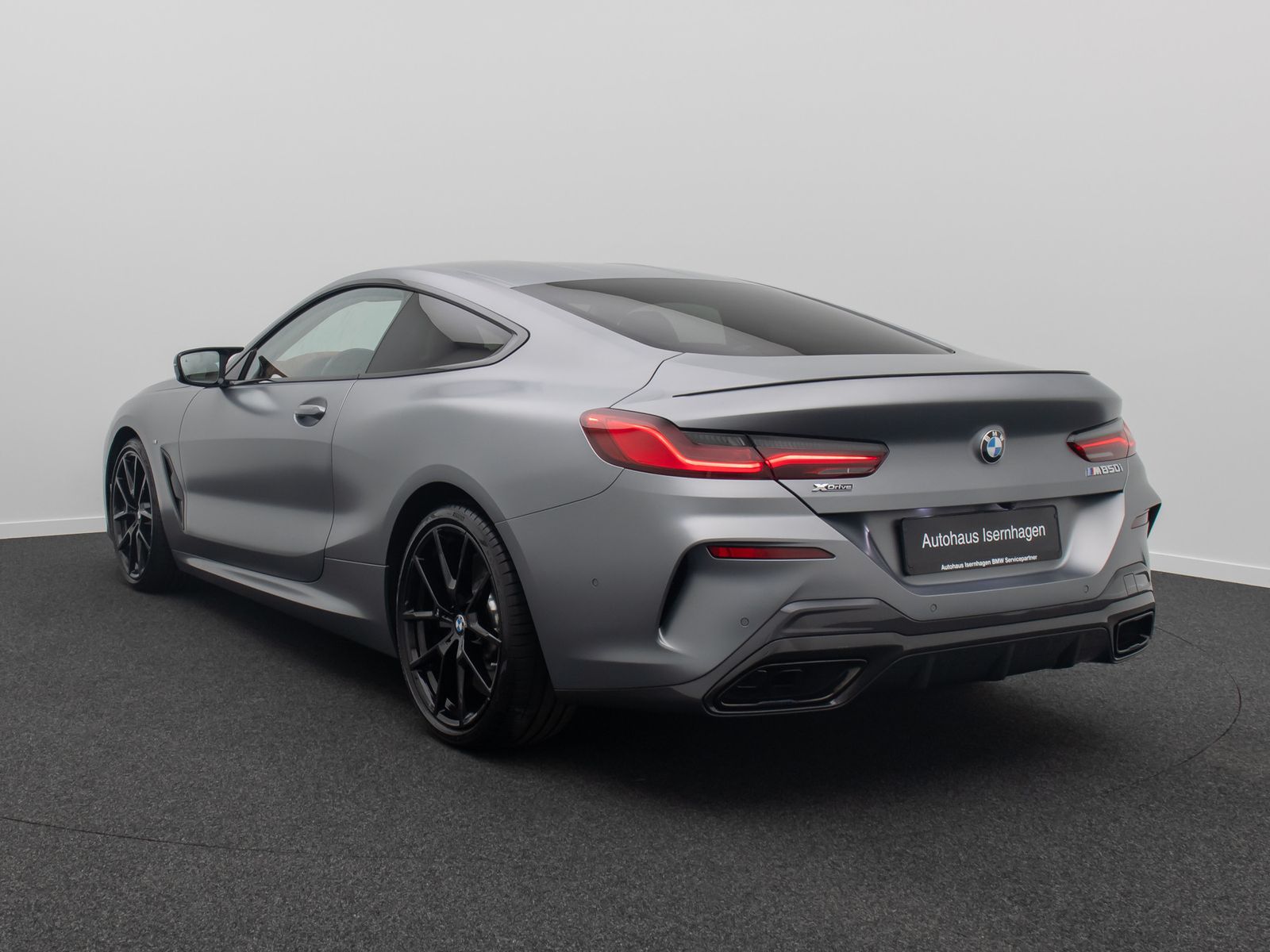 Fahrzeugabbildung BMW M850i xD Coup&eacute; B&W 360&deg;Laser DAB Individual Voll