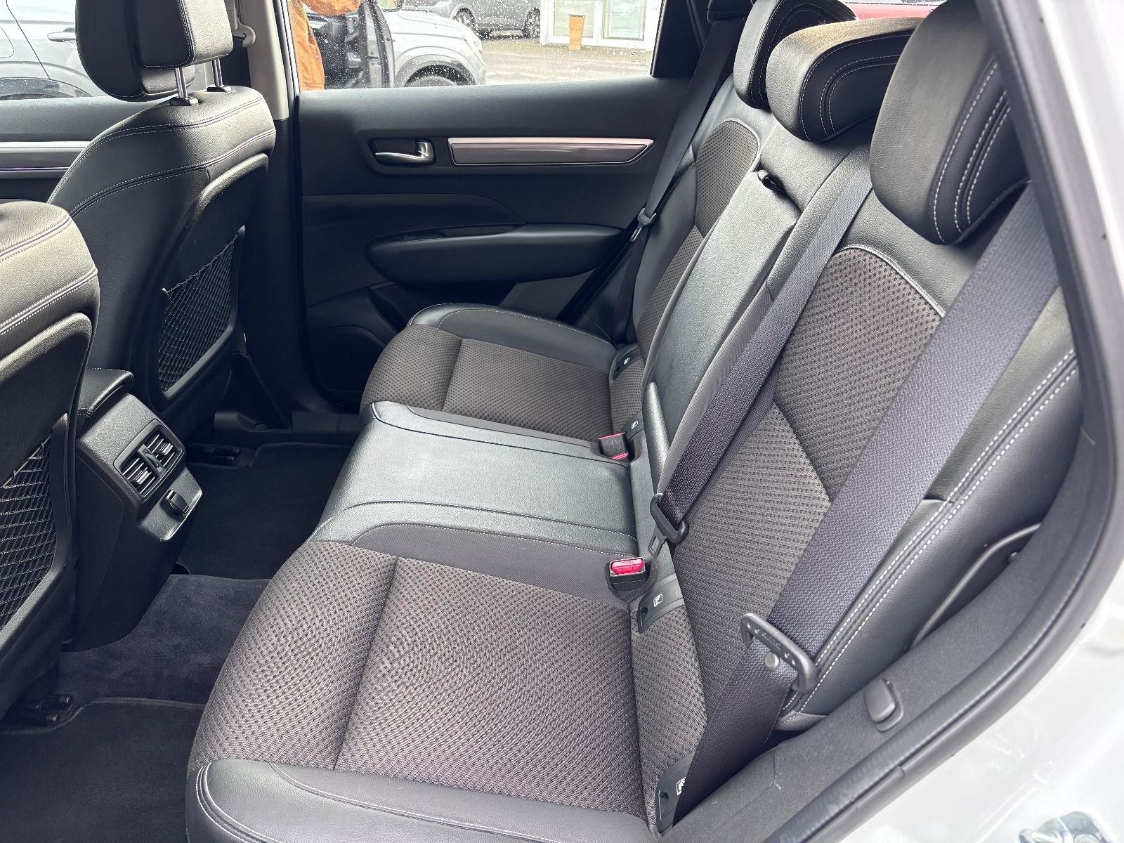 Fahrzeugabbildung Renault Koleos Life 4x4 "AUTOMATIK"