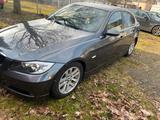 BMW 325 i E90 - BMW 325 in Bochum