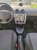 Ford Fiesta 1.6 - Ford Fiesta aus 2005: 1.6