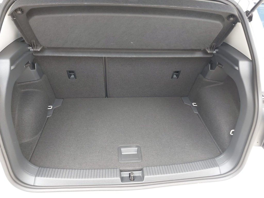 Fahrzeugabbildung Volkswagen T-Cross 1.0 TSI Life LED-Matrix