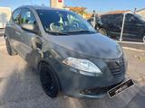 Lancia Ypsilon -2015 - graue Lancia Ypsilon