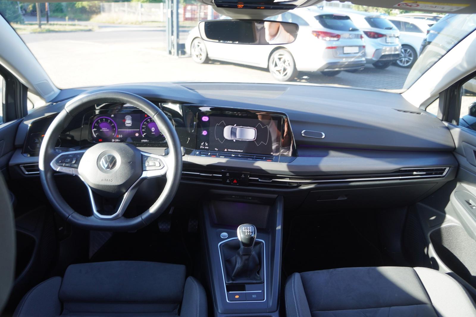 Volkswagen Golf VIII 1.5 16V TSI Life LED ACC App-Connect