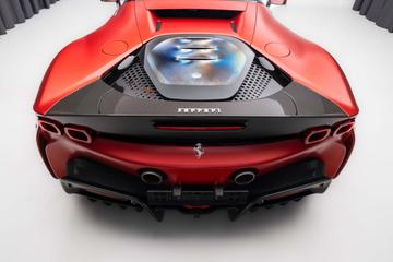 2022 Ferrari SF90 照片 5