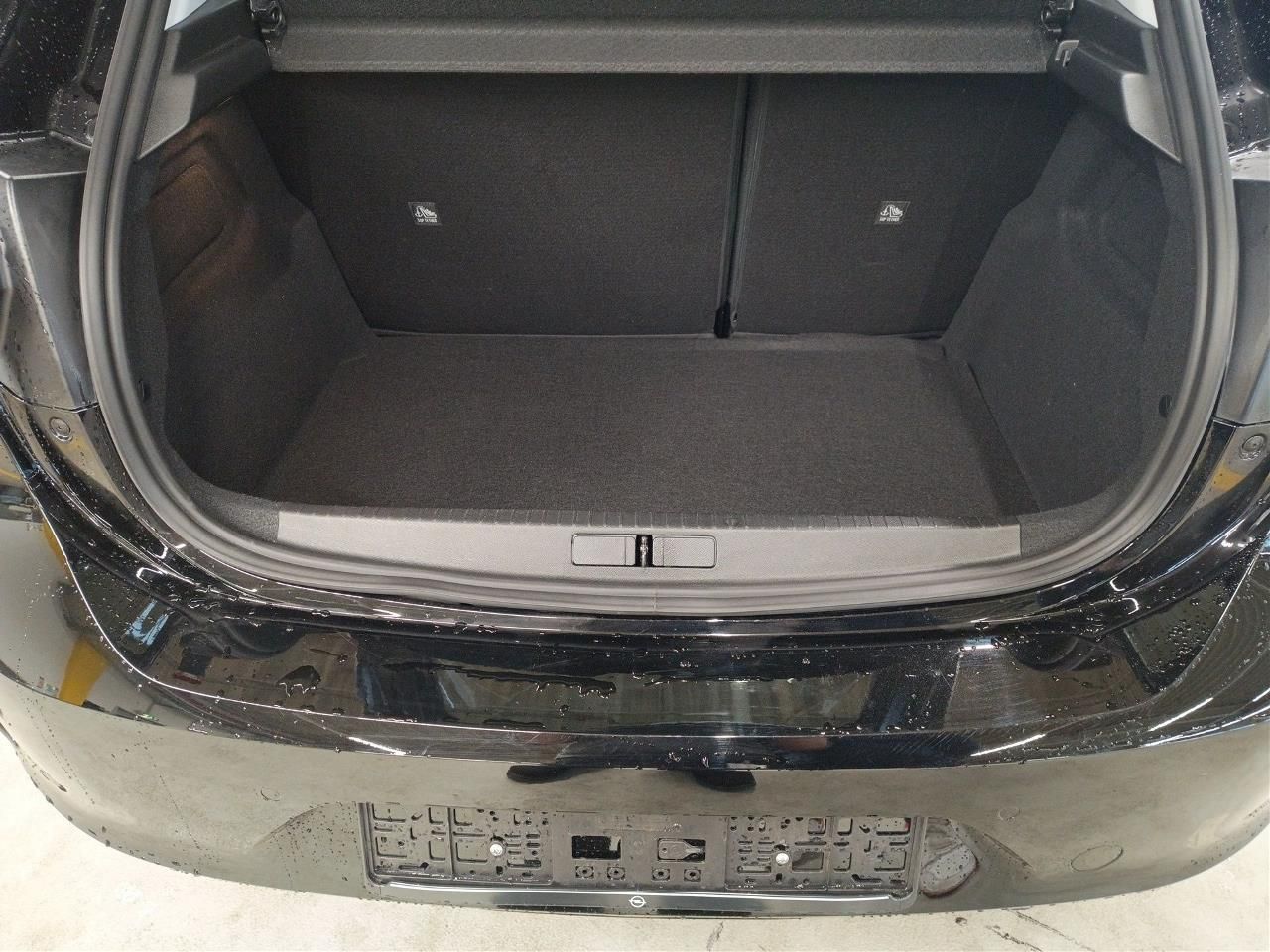 Fahrzeugabbildung Opel Corsa F// Klimaanlage, Audio-Multimedia, PDC, RF